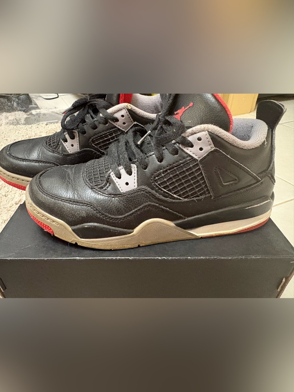 Jordan 4 Retro